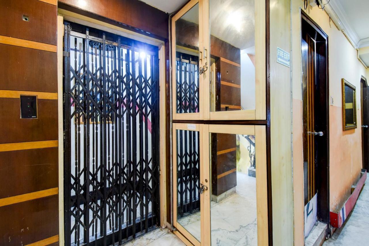 Flagship Hotel New Tiger Inn コルカタ エクステリア 写真